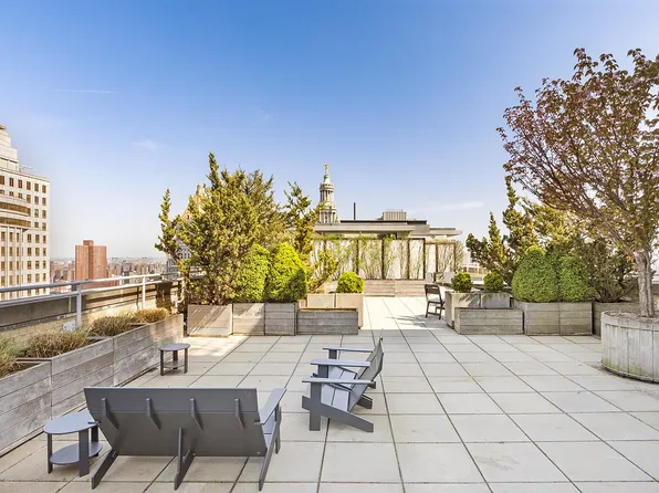 80 Chambers Street image 9 of 13