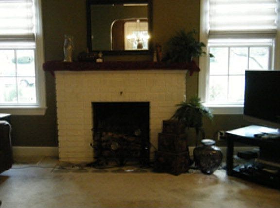 3rd image of 368 Townview Cir N
