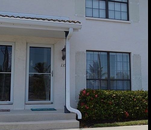 3rd image of 139 Clyburn Way E #E-e-3