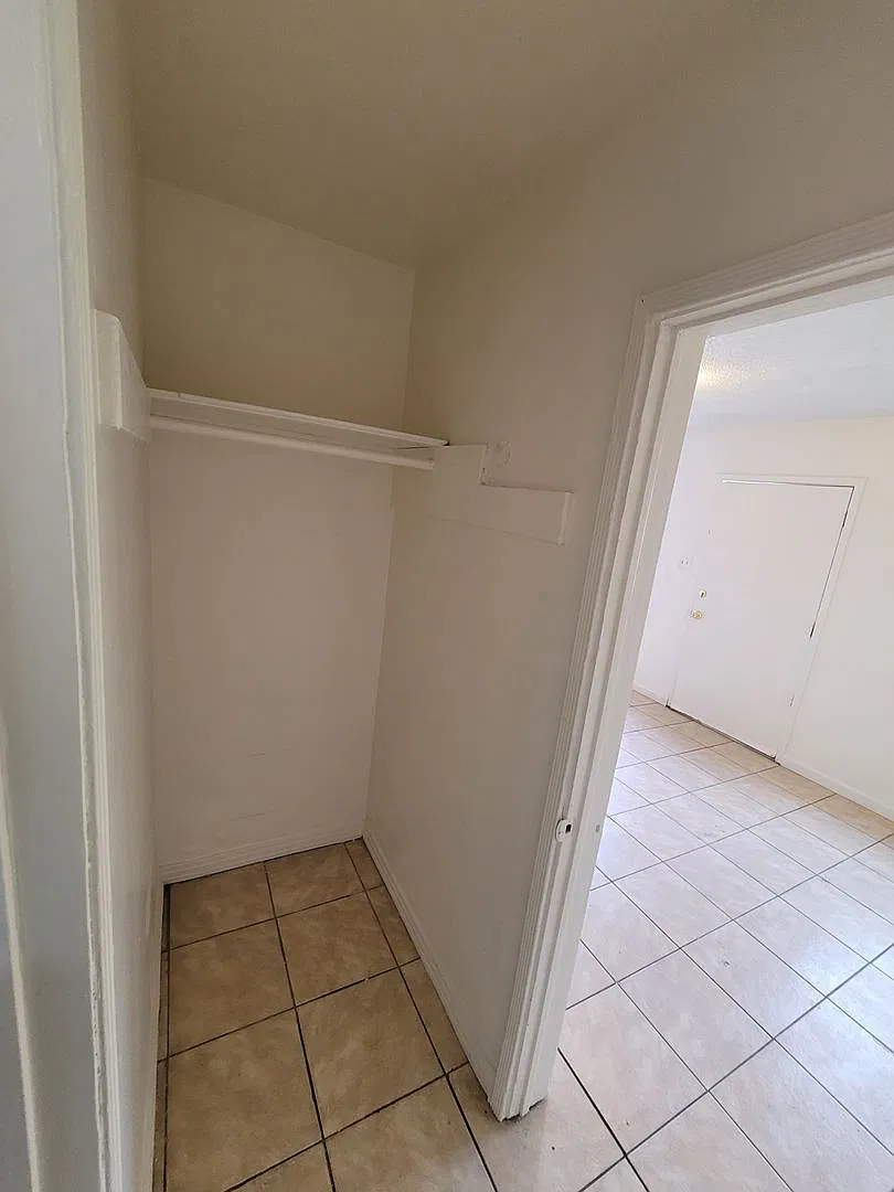 Studio, 1.0 bath, $1,499 — Photo 4