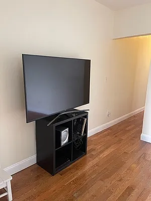 Rented by Eclipse Real Estate Group | media 10