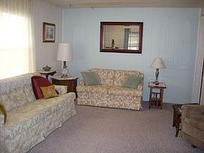 3rd image of 91 Tara Ln