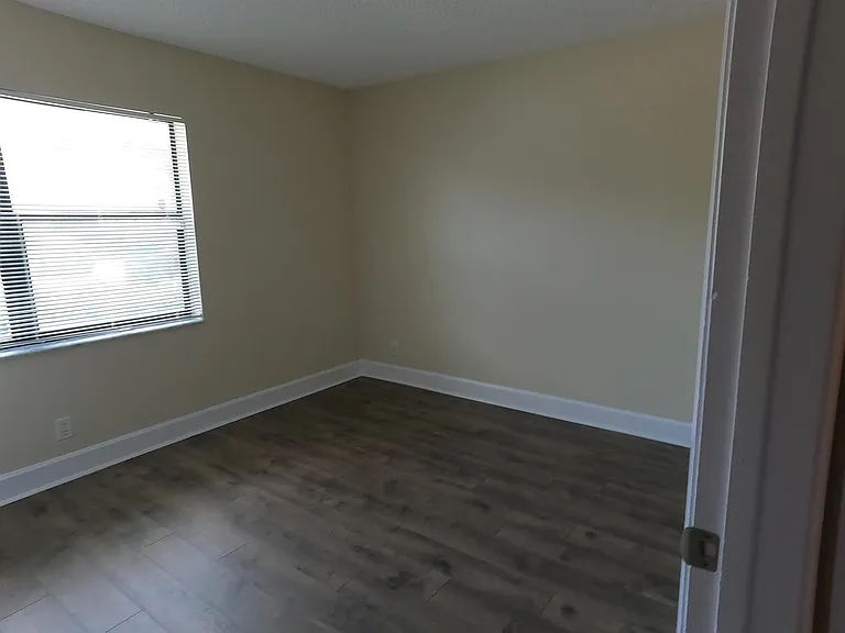 16363 Water Way — Photo 6