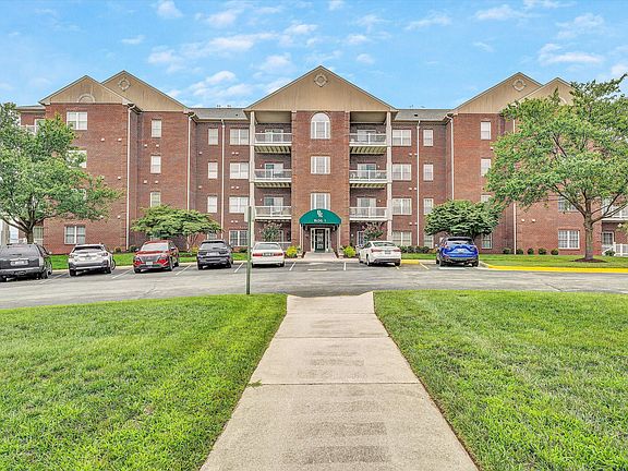 3rd image of 4434 Pheasant Ridge Rd APT 407