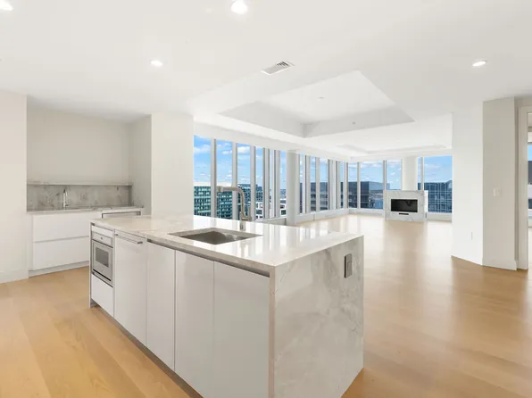 133 Seaport Blvd #Penthouse 2a, Boston, MA 02210