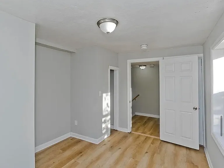 52 Orange St #52 — Photo 11