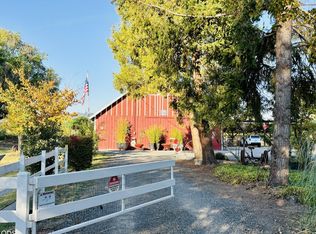 4919 Grant Rd, Central Pt, OR 97502