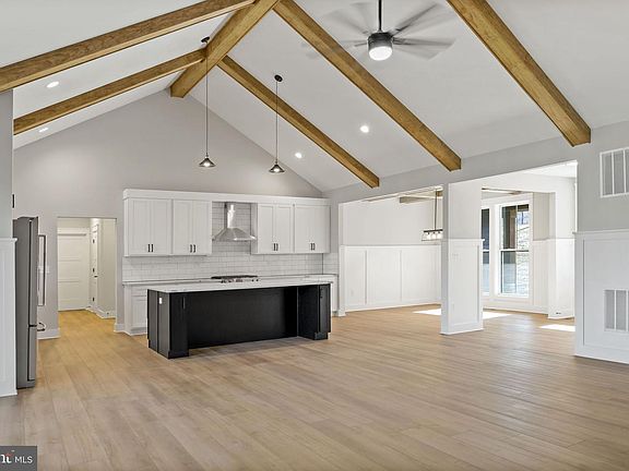 4th image of Medfords Ln Lot 58