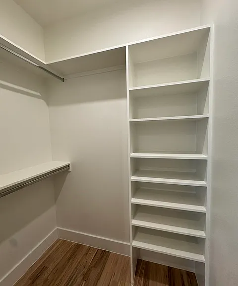 3rd bedroom walk-in closet