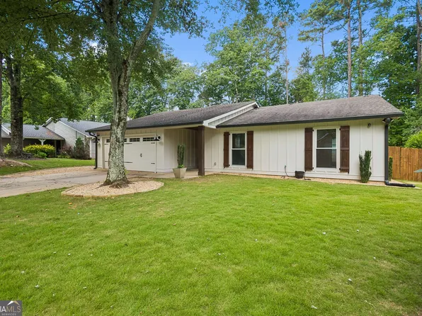 10760 Indian Village Dr, Johns Creek, GA 30022