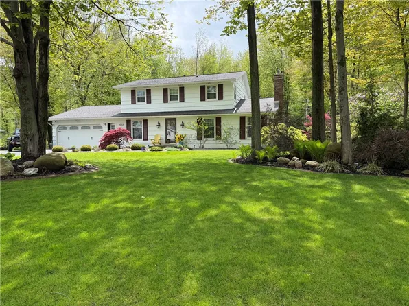 1253 Holley Rd, Webster, NY 14580