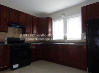8600 S Colfax Ave, Chicago, IL 60617