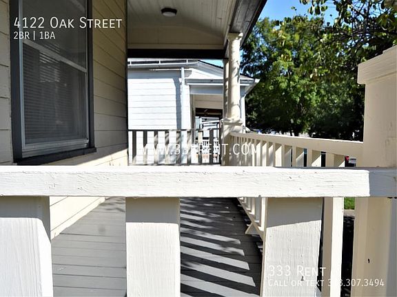 3rd image of 4122 Oak St