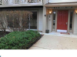 13 Sequoia Ct, Marlton, NJ 08053