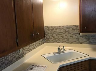 2149 S 108th St APT 01, Milwaukee, WI 53227