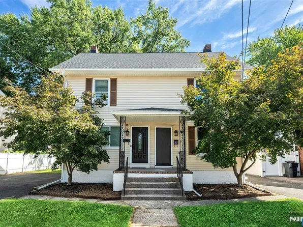 31-33 William Street, Bergenfield, NJ 07621