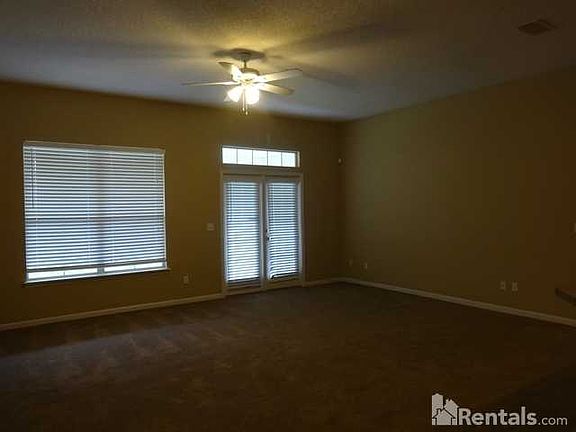 5th image of 1474 Elsa Dr