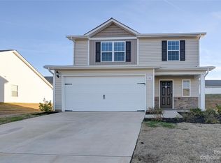 282 Aubrey Woods Dr, Kings Mountain, NC 28086