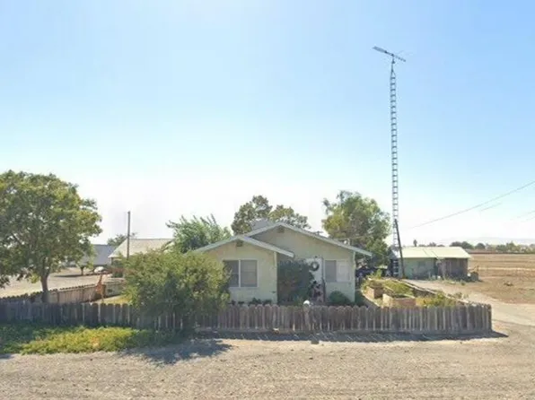 2205 North St, Newman, CA 95360