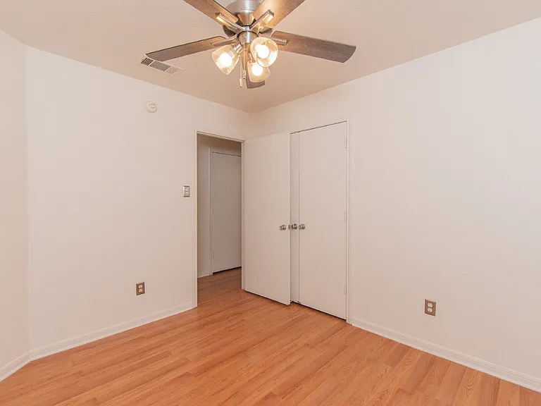 2907 Lantana Dr — Photo 14