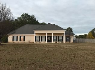 200 Laurel Brook Dr, Warner Robins, GA 31088