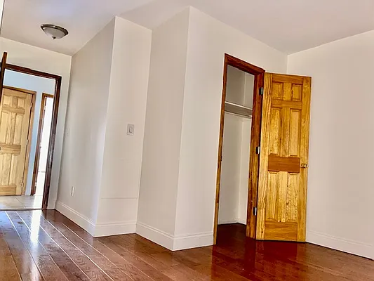 Rented by Oxford Property Group | media 23