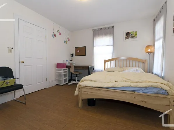 69 Ashford St #2B, Allston, MA 02134