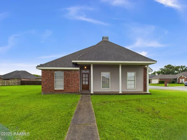 100 Country Mile Dr, Youngsville, LA 70592