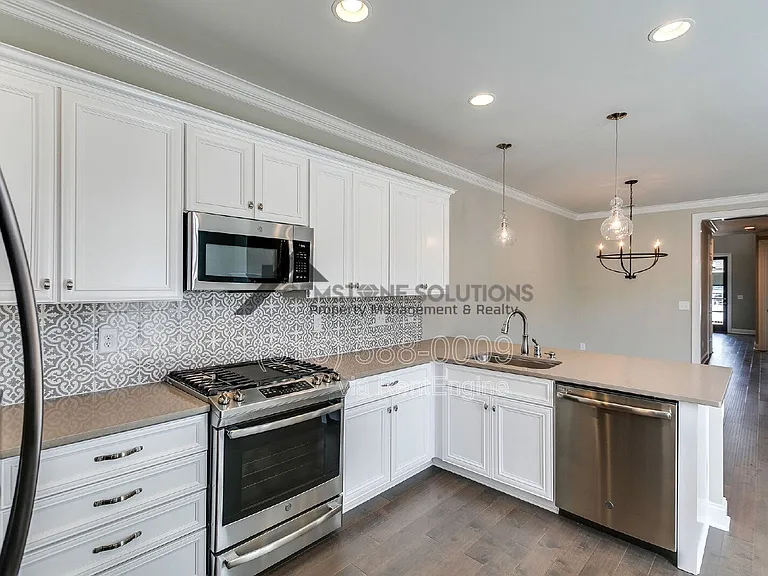 9054 Berry Farms Xing — Photo 20