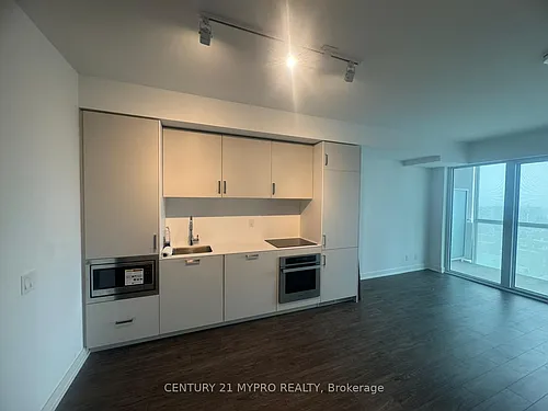 88 Queen St E #2105 Photo 1