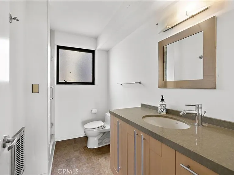 599 Alta Vis — Photo 16
