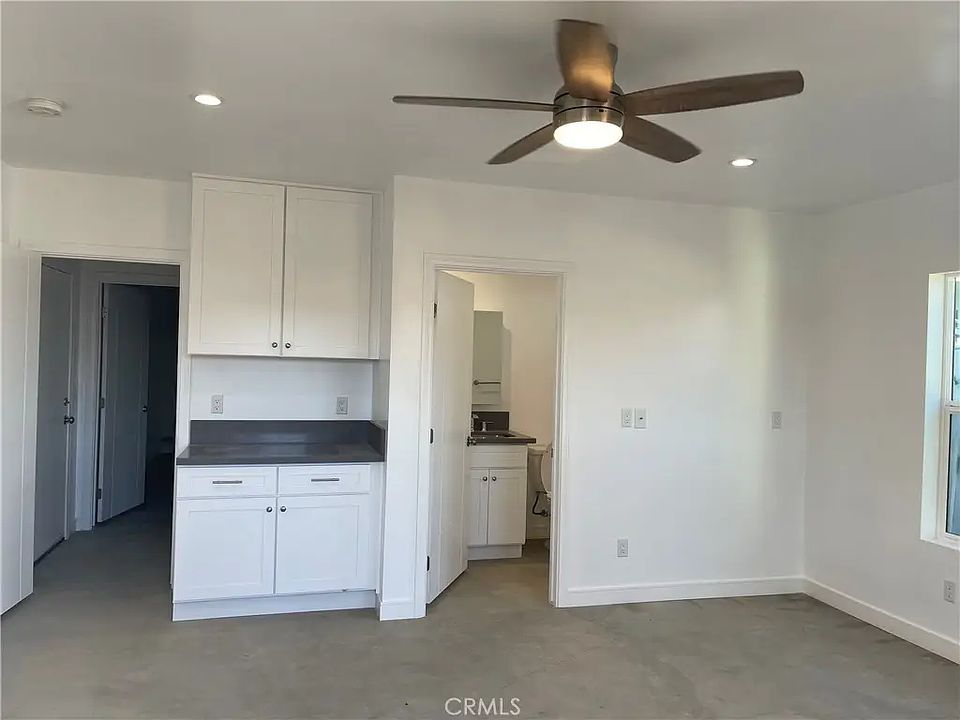 1st image of 2248 Lime Ave