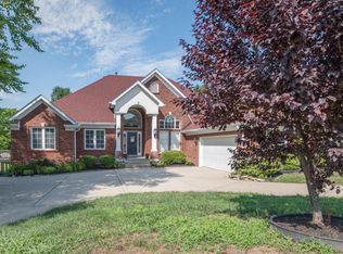 10504 Mountain Ash Ln, Prospect, KY 40059