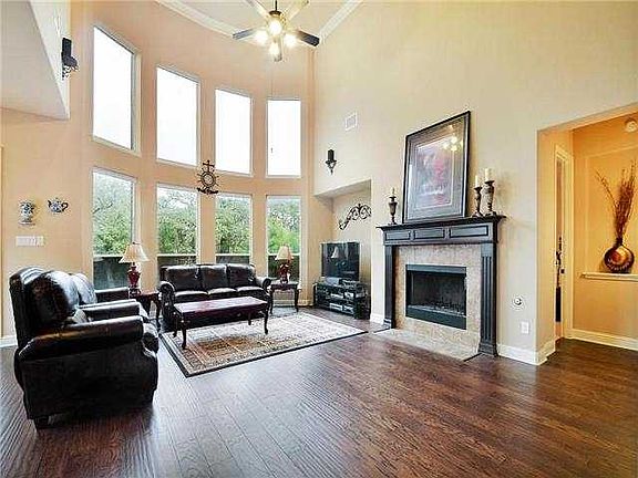 3rd image of 12505 Alcanza Dr