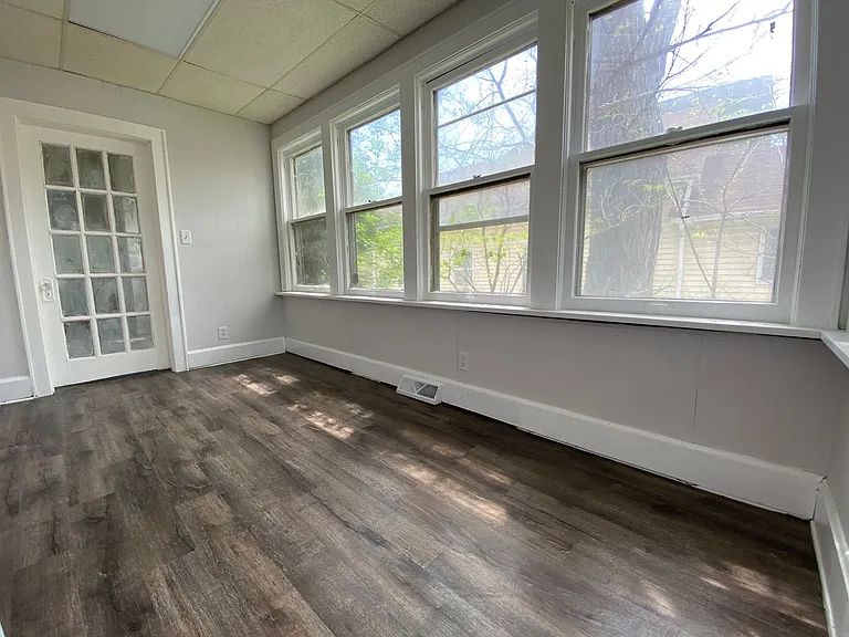 873 Desoto St — Photo 5