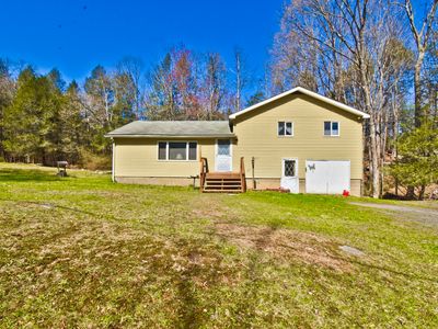 139 Place Ln, East Stroudsburg, PA, 18301