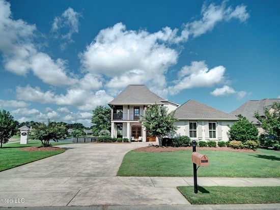 Property at 101 Bristol Cv, Madison, MS 39110