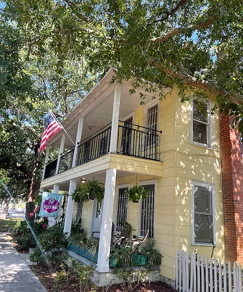 Front of building on a charming street in the Roser Park Historic District