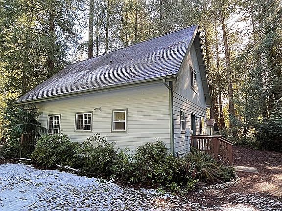 Swiss Chalet Cottage 3