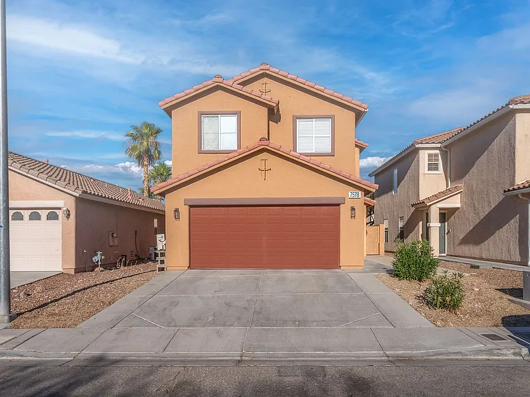 7578 Hope Valley St — Photo 44