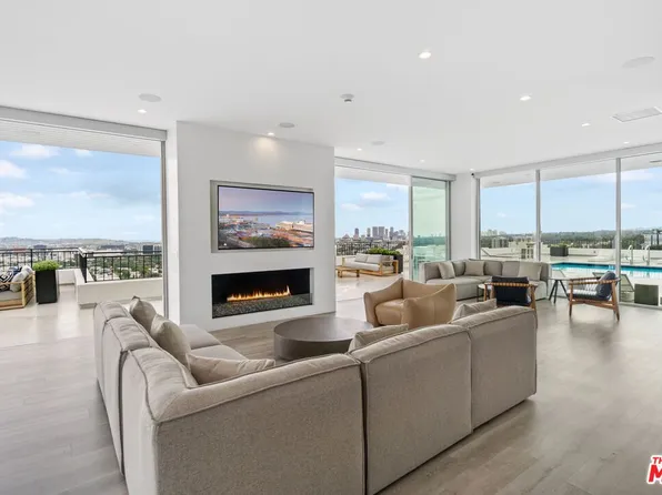 1100 Alta Loma Rd APT 804, West Hollywood, CA 90069