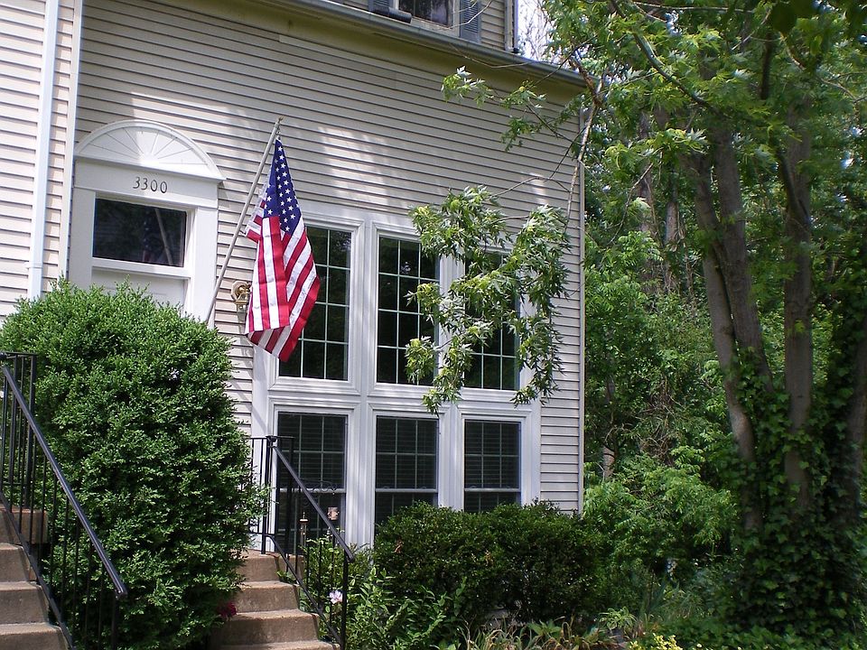 1st image of 3300 Buckeye Ln