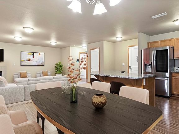 4th image of 6758 Takota Place NE