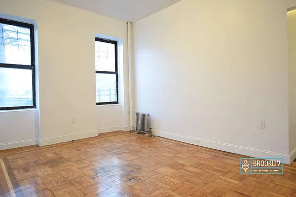 Rented by null | media 2