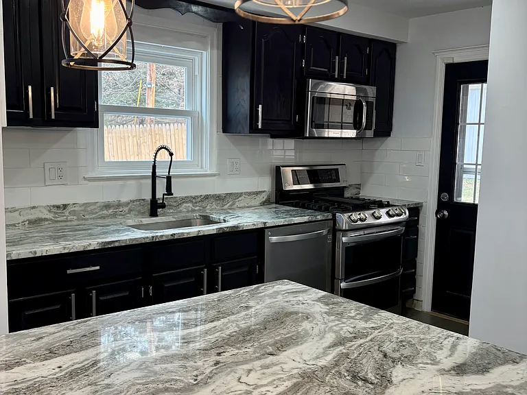 7 Crestwood Pl — Photo 21