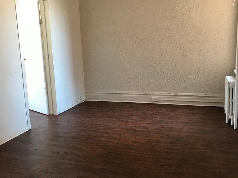 148 Summit Ave #4 — Photo 1
