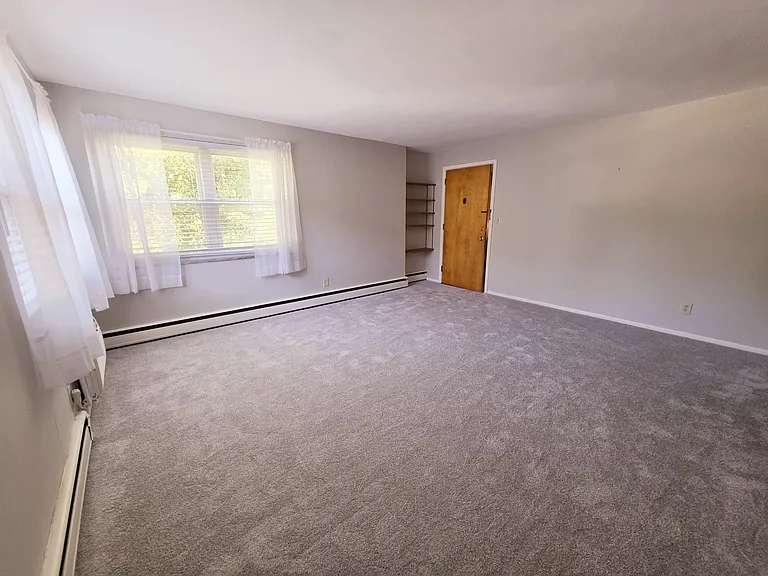 6512 Hamilton Ave #4 — Photo 13