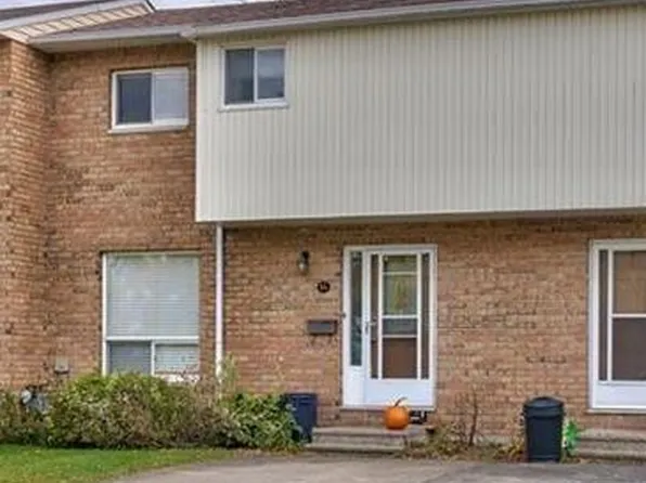 14 Craig St, Perth, ON K7H 3K1