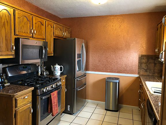 5th image of 641 S Deerfield Dr