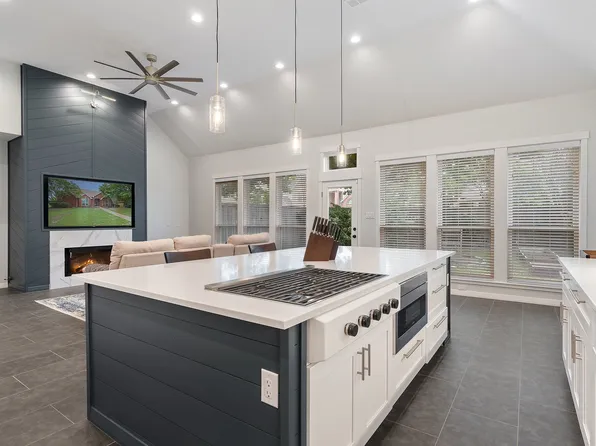 2561 Morning Glory Dr, Richardson, TX 75082